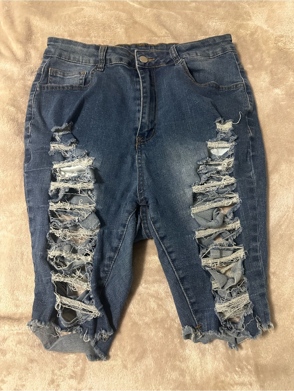 0XL SHEIN Dark Blue Distressed Shorts